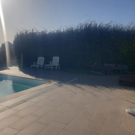 D'hote Avec Acces Piscine 3*